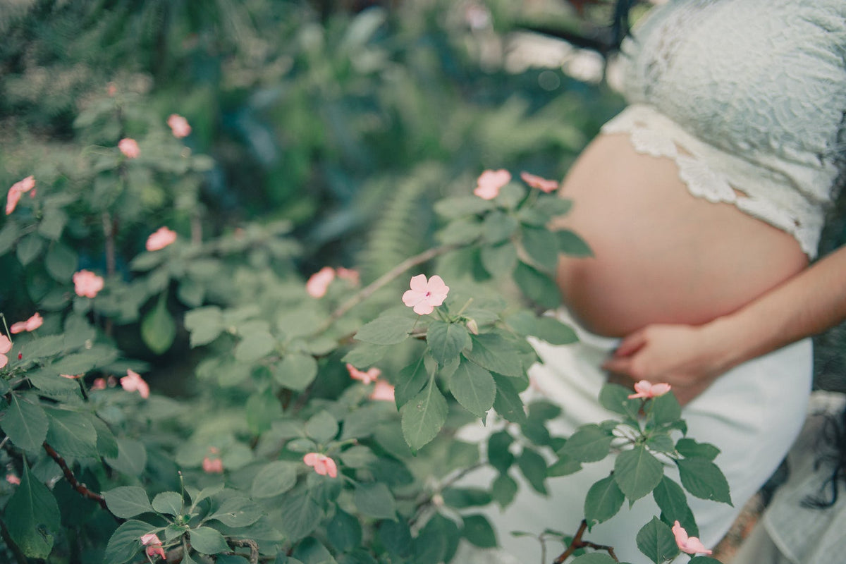 Datteln in der Schwangerschaft: DAS Superfood für werdende Mütter & ihre Babys - DATTELBAER