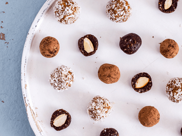 EXKLUSIV aus dem DATTELBÄR Rezeptbuch: Zauberhafte Lebkuchen Pralinen - DATTELBAER